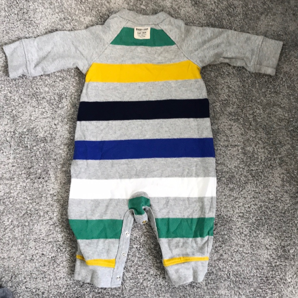 Gap Rugby Striped Romper - Picture 3 of 4